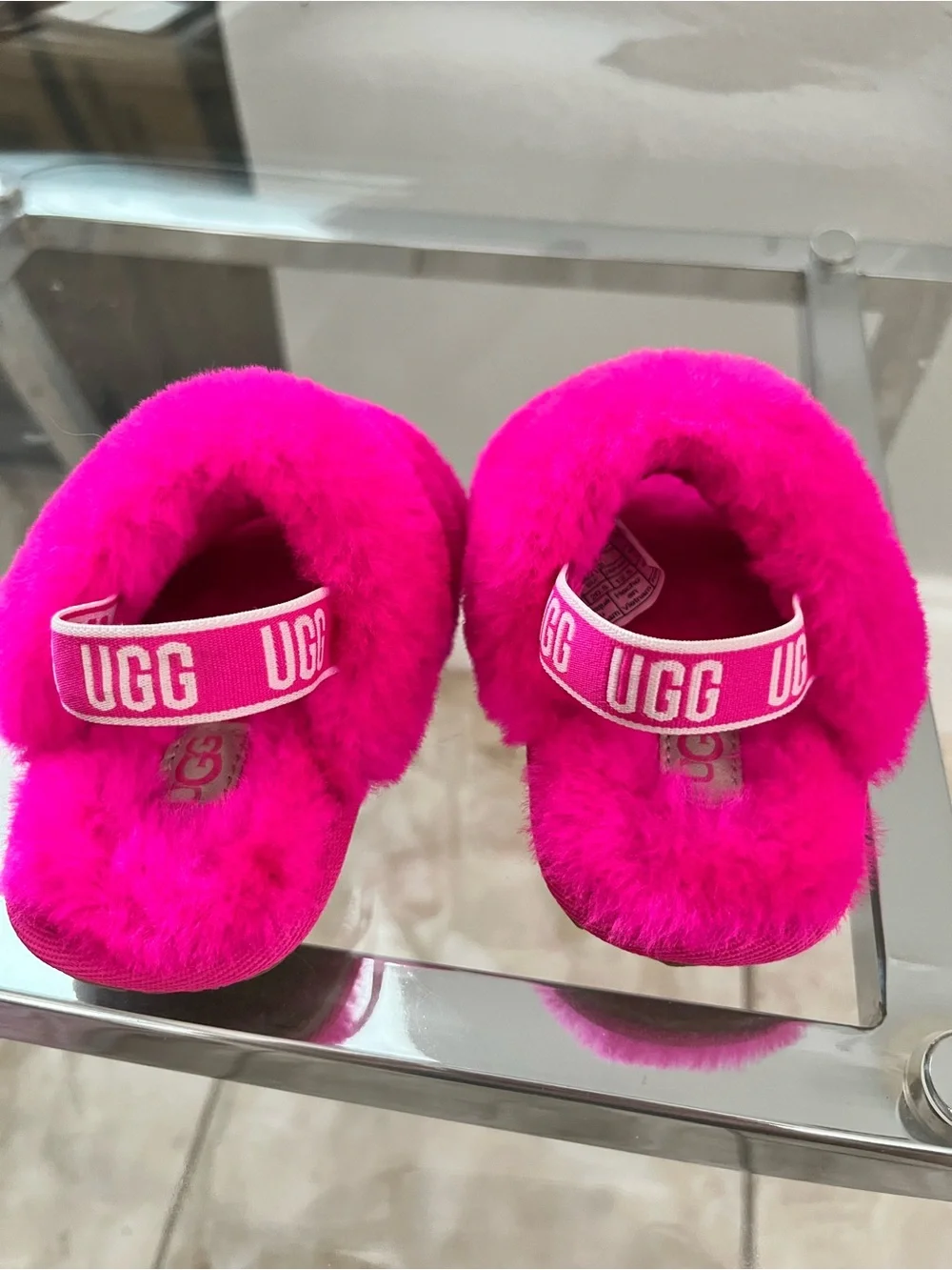 UGG bold hot